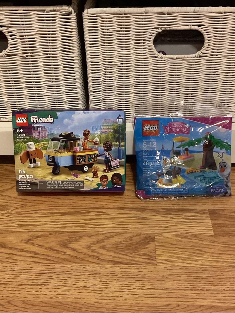 LEGO Friends 42606 and Disney Princess Polybag 30397